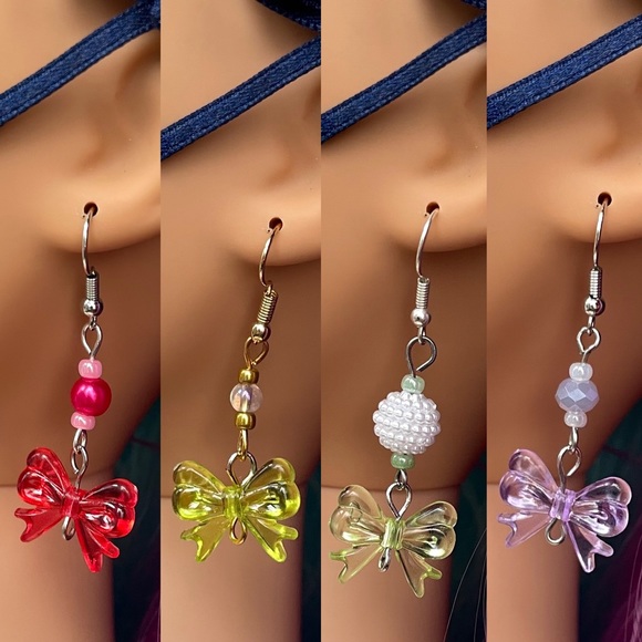 ୨୧ BOW EARRINGS ୨୧ - Picture 4 of 12